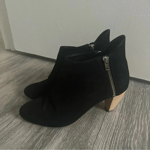 Loeffler Randall Women's Noemi Side Zip Bootie - Picture 2 of 8